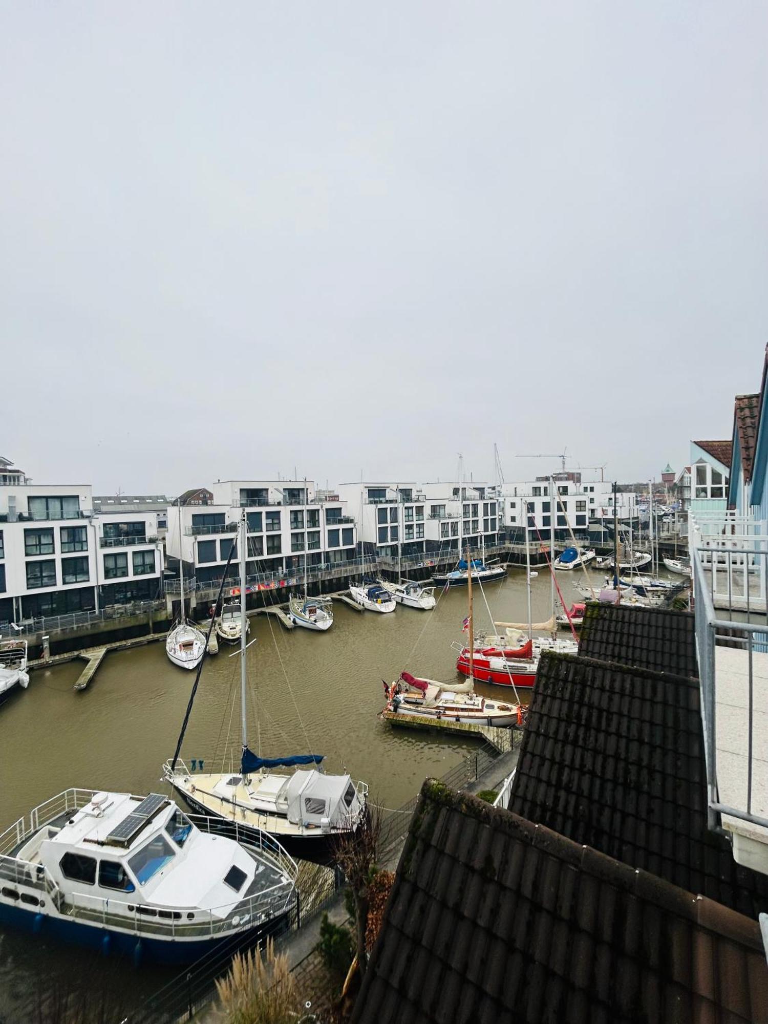 Hafenblick Marina Cuxhaven